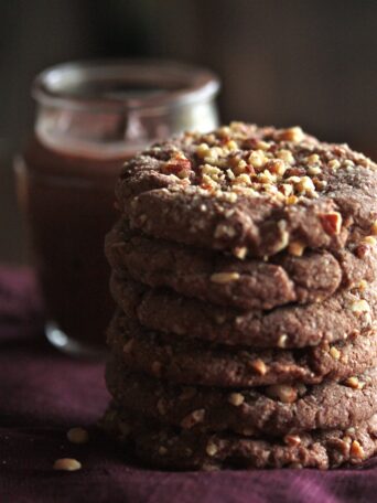 Chewy Nutella Cookies - homemadehome.com