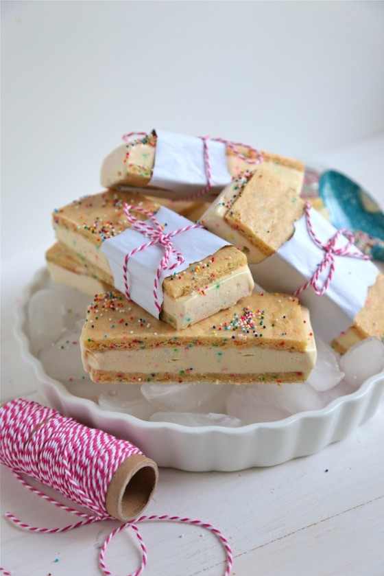 Homemade Birthday Cake Ice Cream Sandwiches - They taste like your favorite Funfetti Birthday Cake when you were a kid! - homemadehome.com 