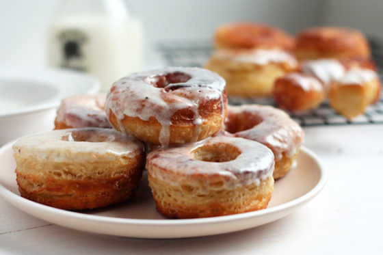 Tasty-Kitchen-Blog-Vanilla-Buttermilk-Glazed-Croissant-Donuts-00