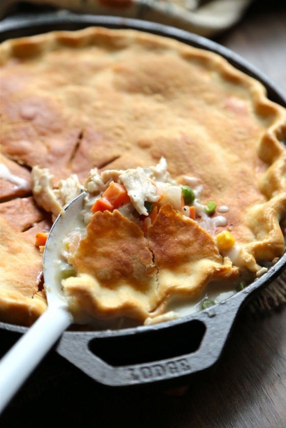 30 Minute Skillet Chicken Pot Pie - Topped with flaky crust just like grandma made, but in record time! - homemadehome.com