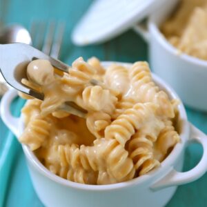 Single Girl Mac and Cheese is 1 portion of protein packed ultra decadent Macaroni and Cheese, for those nights you just need that cheesy pasta fix!