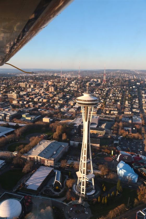 Fly through Seattle and see the best views from the air!! Get right up close to icons you know! - homemadehome.com