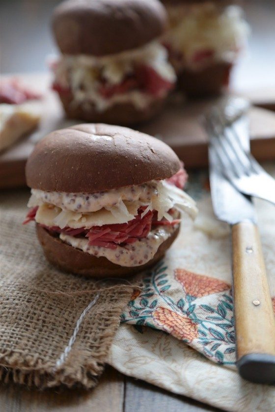 Corned Beef Sliders + 15 More Slow Cooker Appetizers for Game Day- homemadehome.com