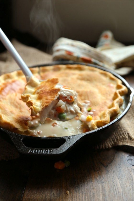 30 Minute Skillet Chicken Pot Pie-- homemadehome.com