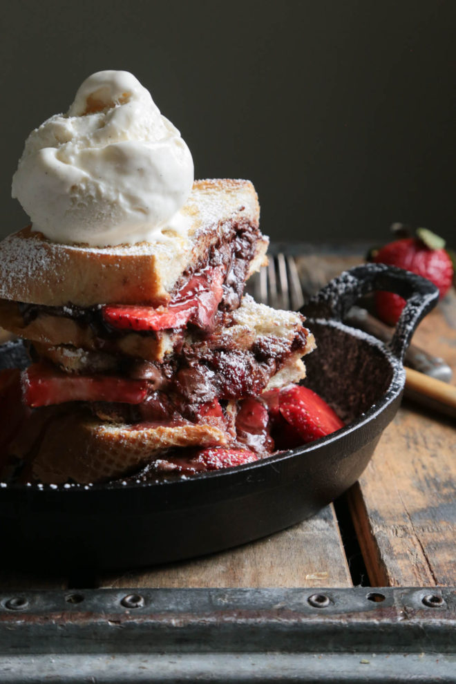 Nutella Strawberry Panini - homemadehome.com With ICE CREAM OF COURSE!!