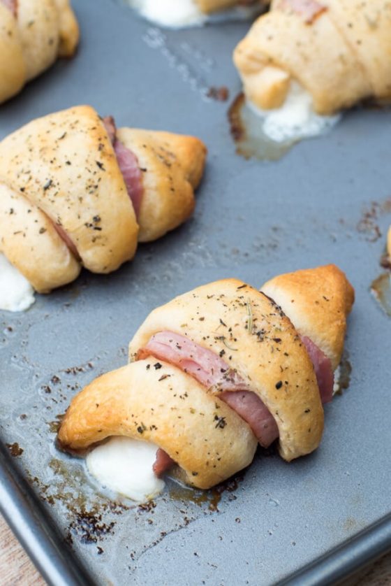 easy-ham-and-cheese-stuffed-crescents-25-sweet-and-savory-mouthwatering-party-bread-recipes