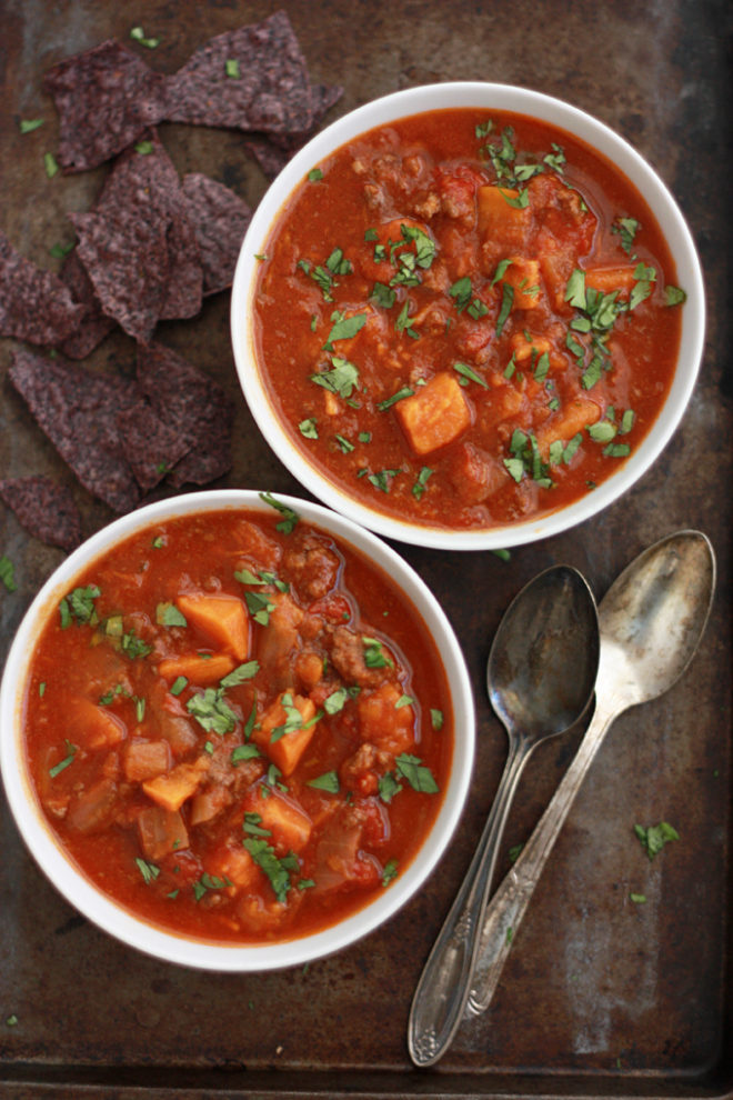 sweet-potato-chili2FIFTY Whole30 Compliant Recipes for Your New Year!